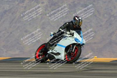 media/Oct-21-2024-Moto Forza (Mon) [[0d67646773]]/B Group/Session 3 (Turn 9)/